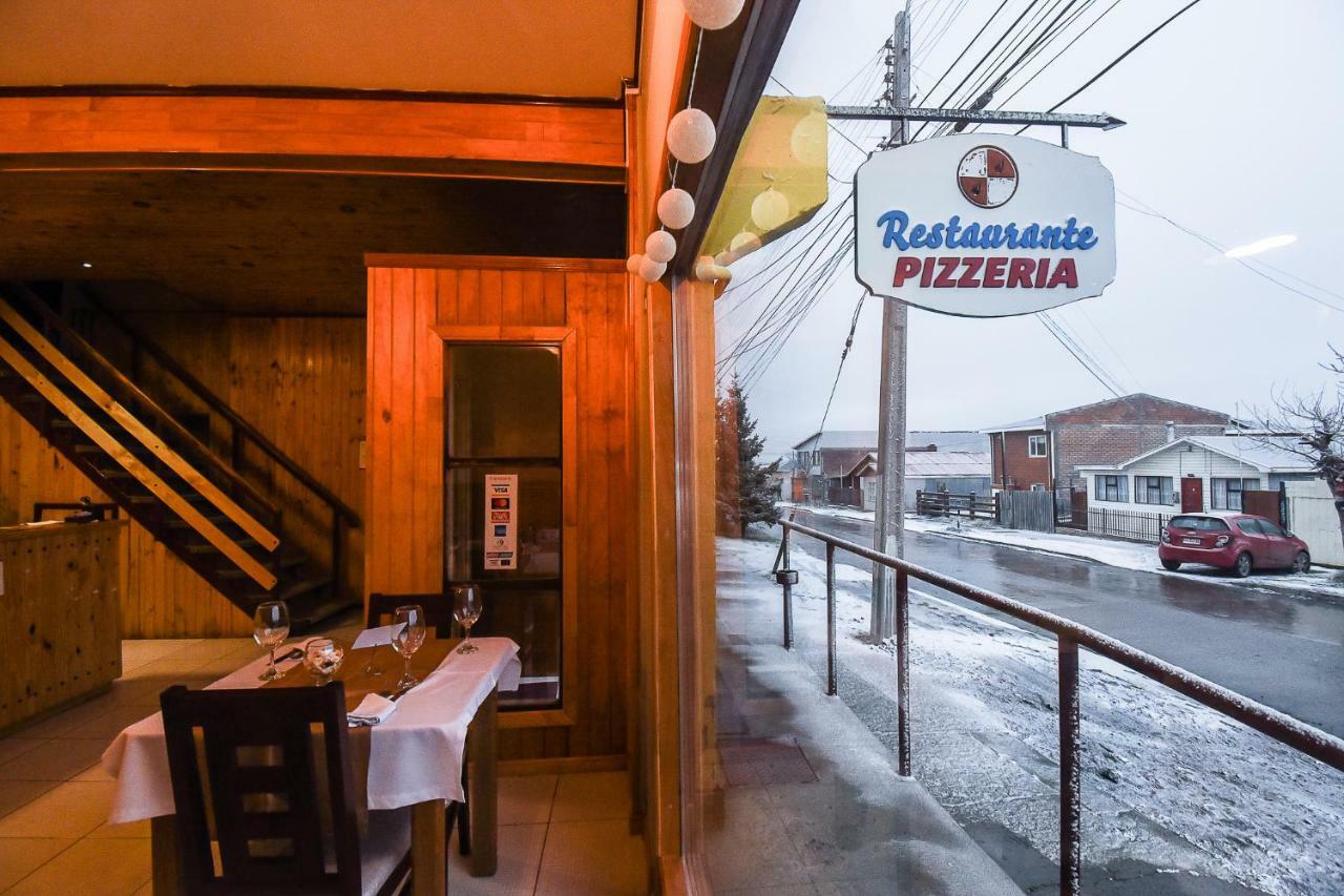 Hostal Alcazar Puerto Natales Exterior photo